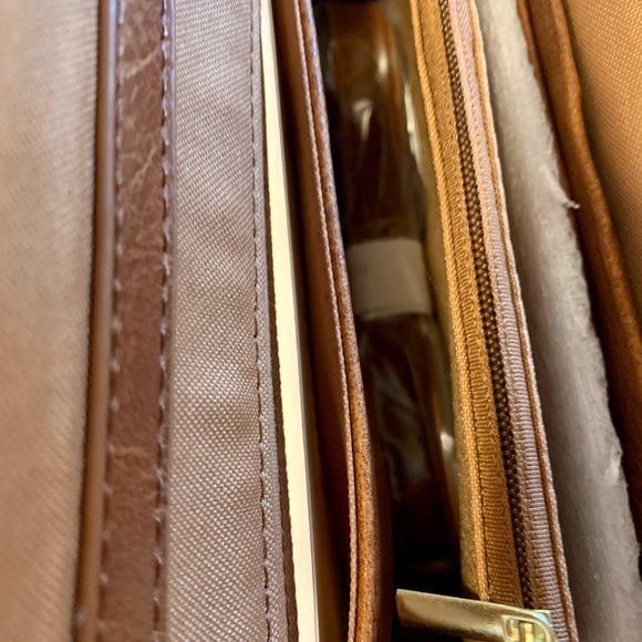 Touch Screen phone purse - Picture 4 of 4